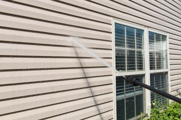 Pressure Washing in Yakima