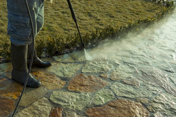 Stone Power Washing in Yakima