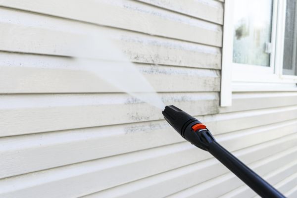House Soft Washing in Yakima