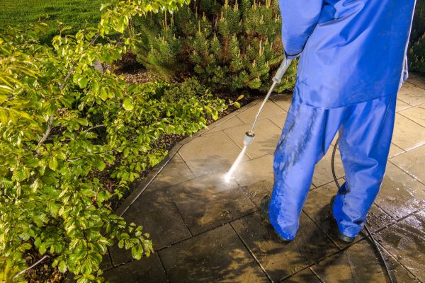Hardscape Cleaning in Yakima