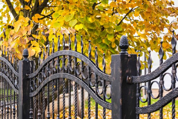 Wrought Iron Fence Washing in Yakima