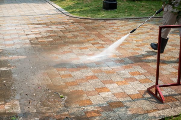 Cost of Pavers Washing in Yakima