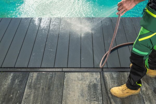 Pool Area Pressure Cleaning in Yakima
