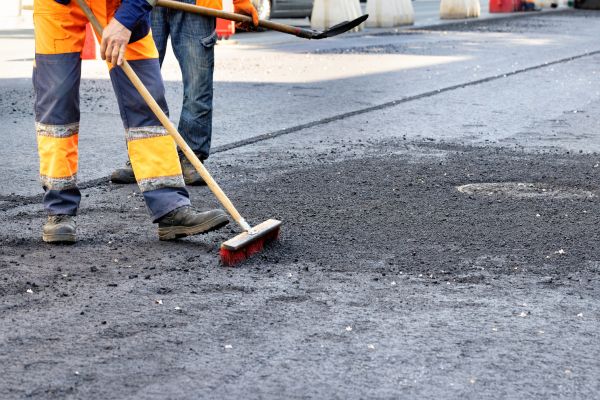 Cost of Asphalt Dirt Removal in Yakima