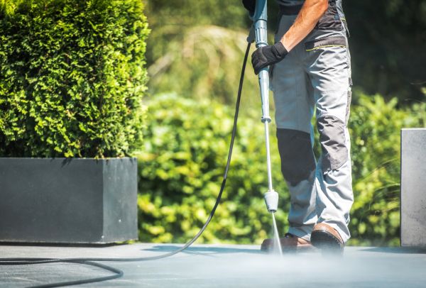 Condo Patio Cleaning in Yakima