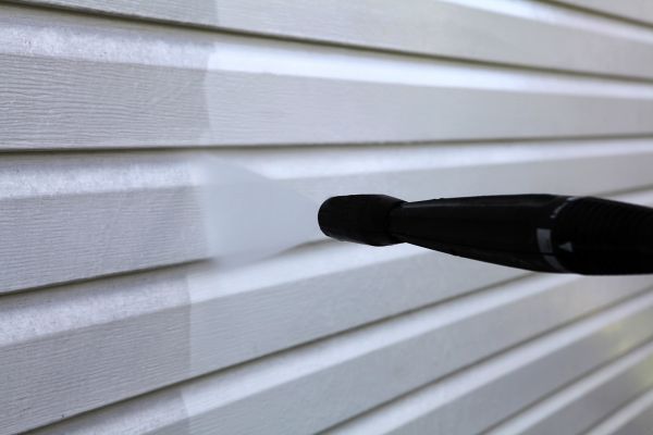 Cost of Condo Siding Power Washing in Yakima