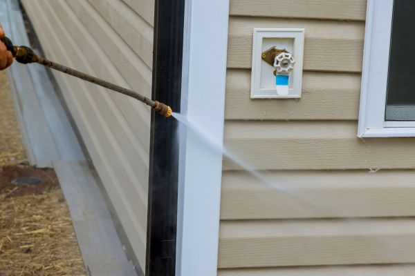 Vinyl Siding Cleaning in Yakima